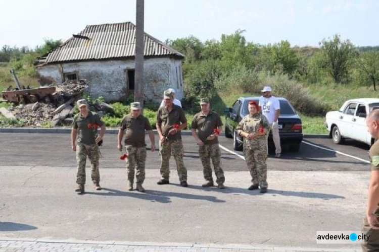 В Авдіївці вшанували пам'ять загиблих захисників незалежності України