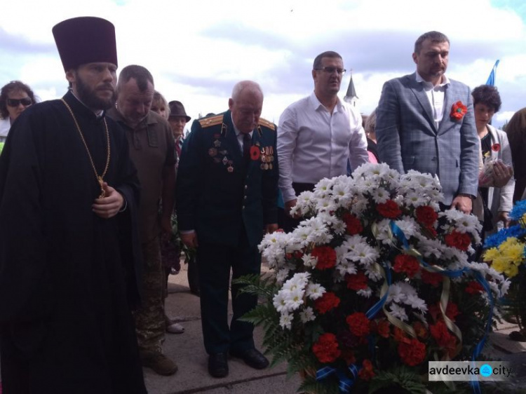 В Авдеевке прошли памятные мероприятия ко  Дню Победы (ФОТОРЕПОРТАЖ)